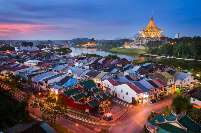Sonnenuntergang in der Stadt Kuching