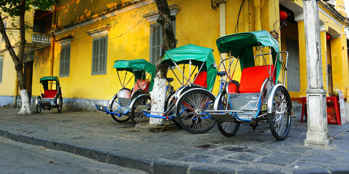 Fahrräder in den Straßen von Hoi An 