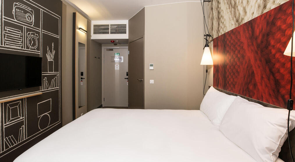 Doppelbettzimmer