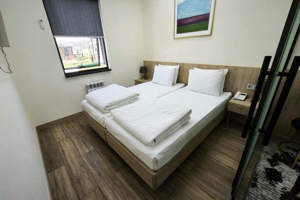 Doppelbettzimmer
