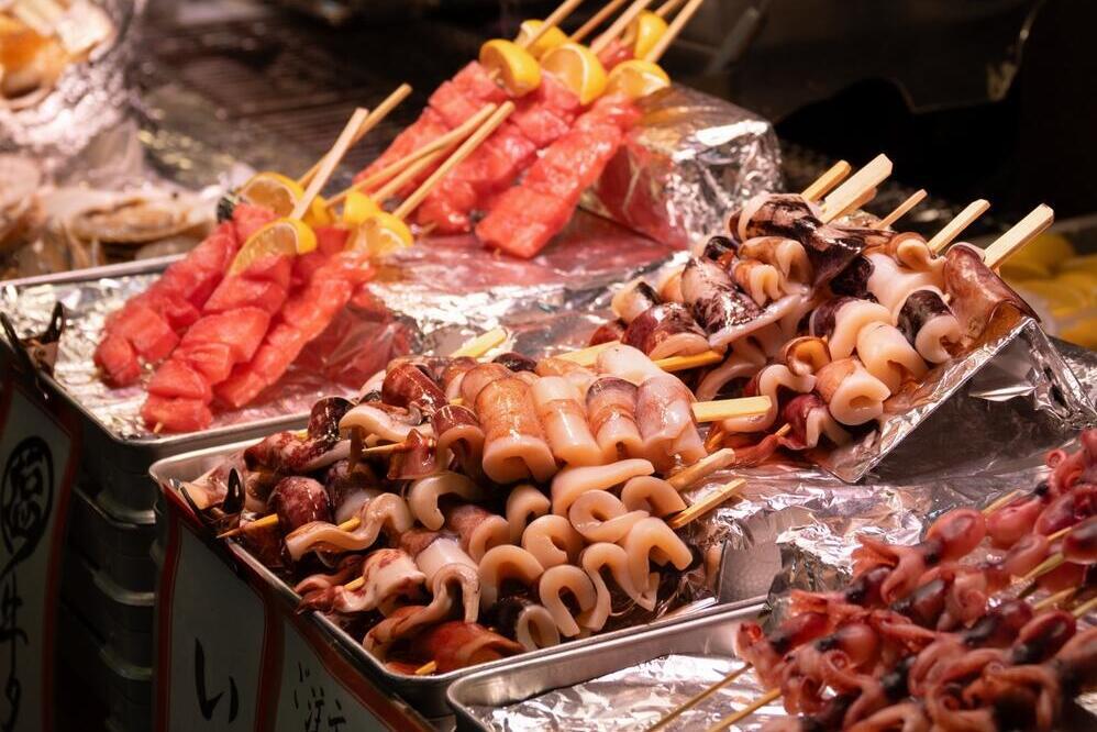 Meeresfrüchtestand auf dem Nishiki-Markt