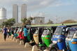 Motorikschas an der Strandpromenade von Colombo