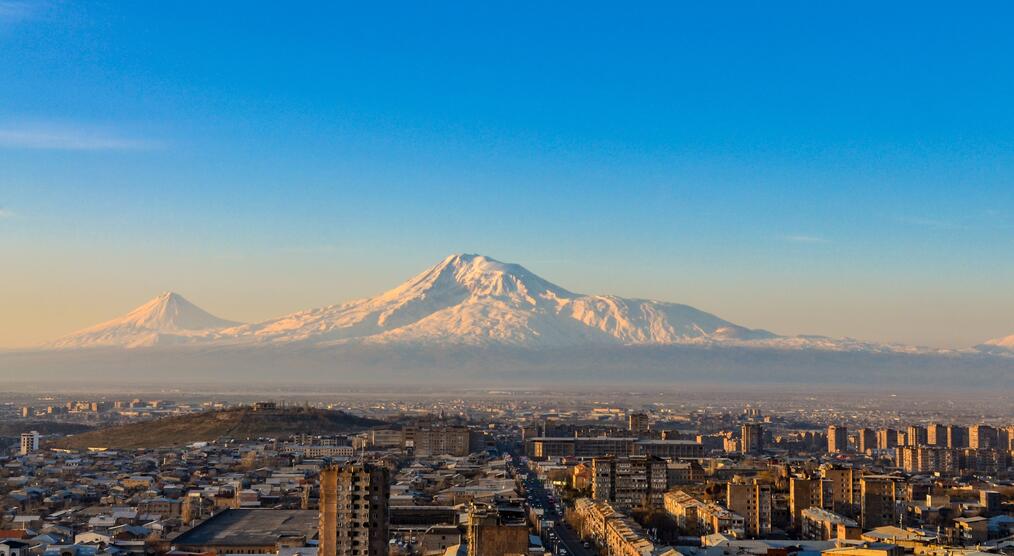 Panoramablick über Jerewan auf einer Armenien Gruppenreise