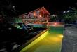 Pool bei Nacht