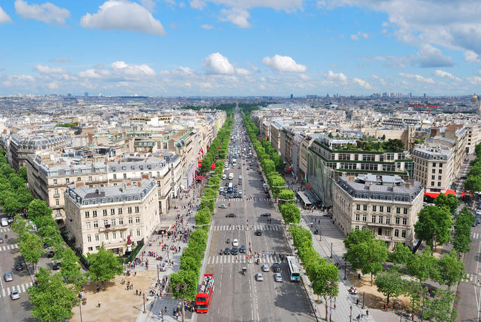 Champs-Élyssés