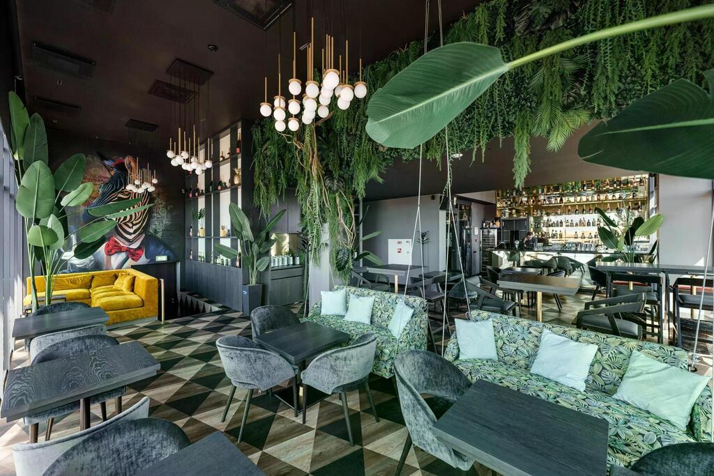 Sky-Bar 