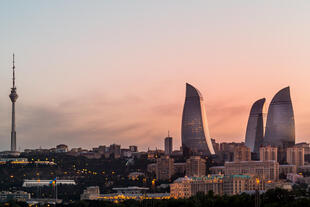 Baku bei Sonnenuntergang