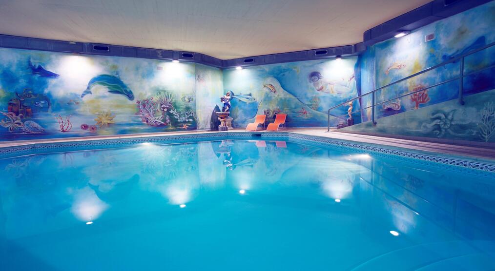 Hotelpool innen