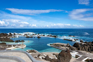 Lavapools in Porto Moniz