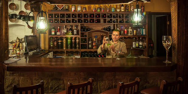 Bar