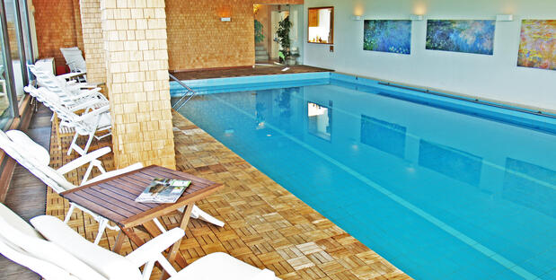 Schwimmbad