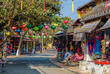 Straße mit Geschäften in Hoi An