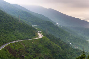 Wolkenpass zwischen Nord und Südvietnam