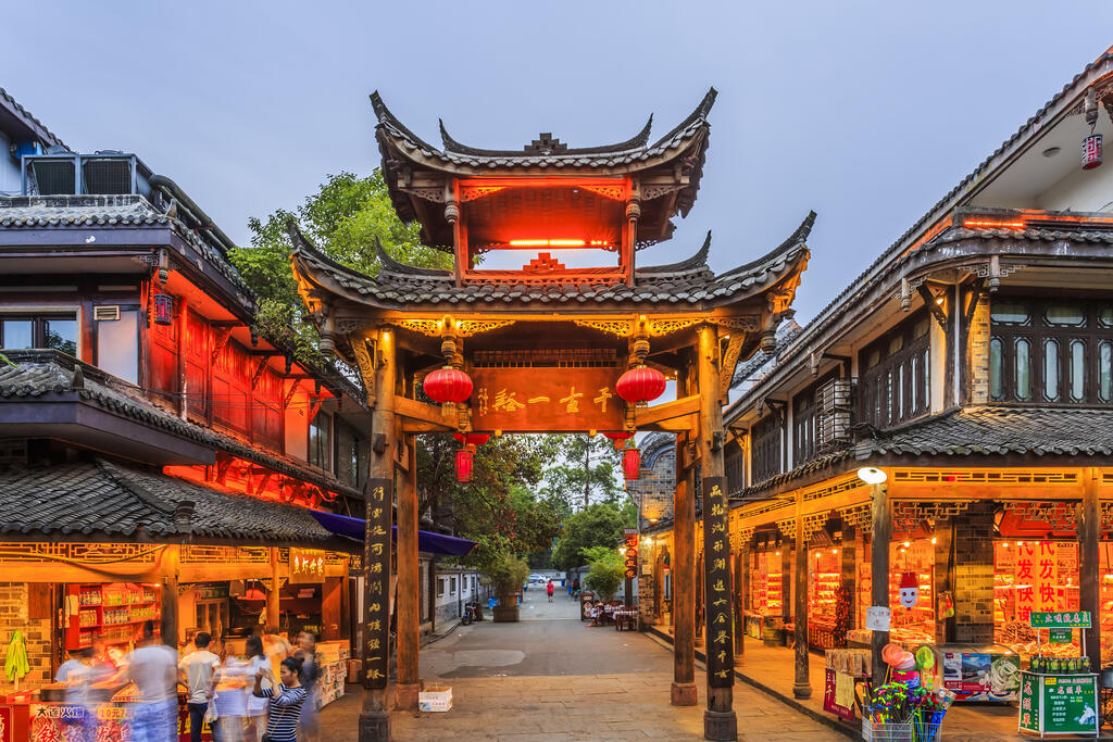 Abendstimmung in der Altstadt von Chengdu 
