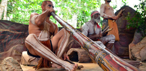 Musizieren eines Aborigine 