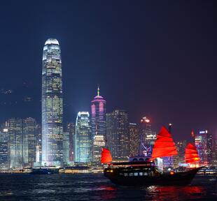 Skyline am Abend Hong Kong