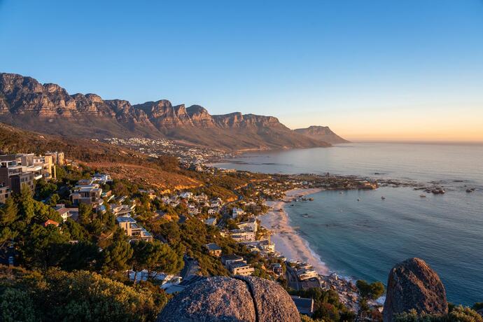 Blick auf die Küste Kapstadts in Südafrika