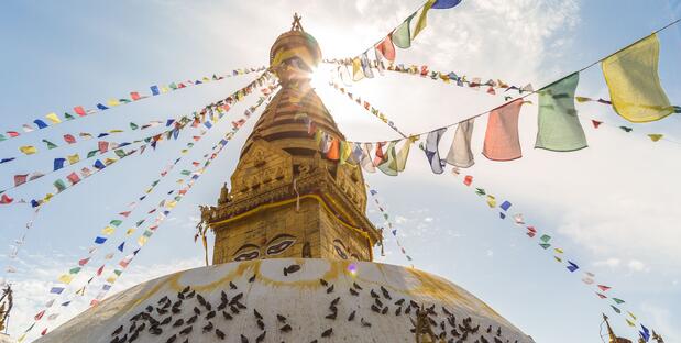 Kathmandu Monkey Temple im Sonnenlicht