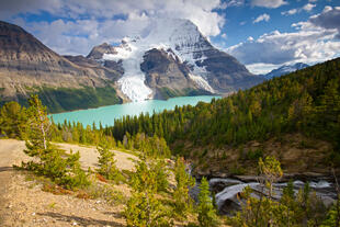 Mount Robson 