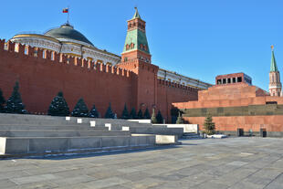 Moskauer Kreml und Lenin-Mausoleum mit Friedhof