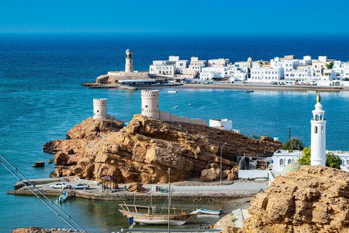 Die Hafenstadt Sur im Oman