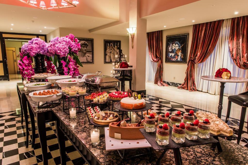 Buffet