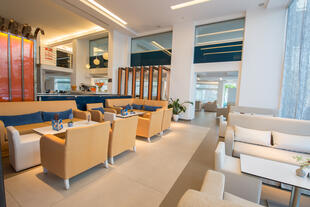Lounge Café