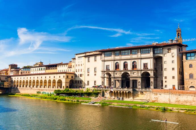 Uffizien von Florenz a Arno Fluss