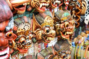 Souvenirs und Kunsthandwerke 
