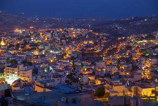 Blick auf Bethlehem bei Nacht