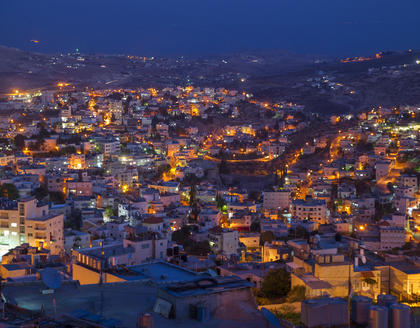 Blick auf Bethlehem bei Nacht