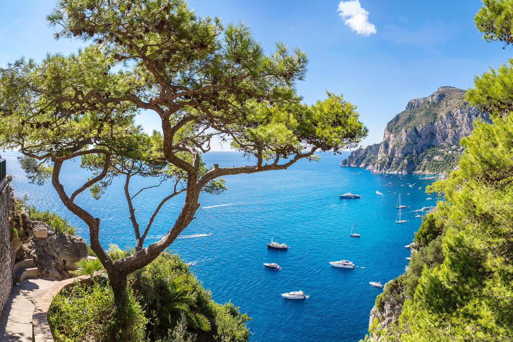 Blick von Capri aufs Meer