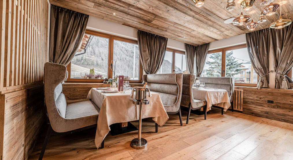 Restaurant 2