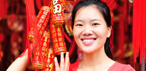Chinesin beim Neujahrsfest