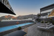Dachterrasse mit Pool und Blick auf den Tafelberg