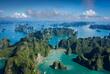 Panoramablick auf die Halong Bucht
