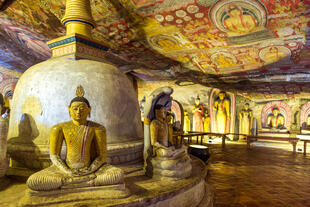 Dambulla Tempel von Innen