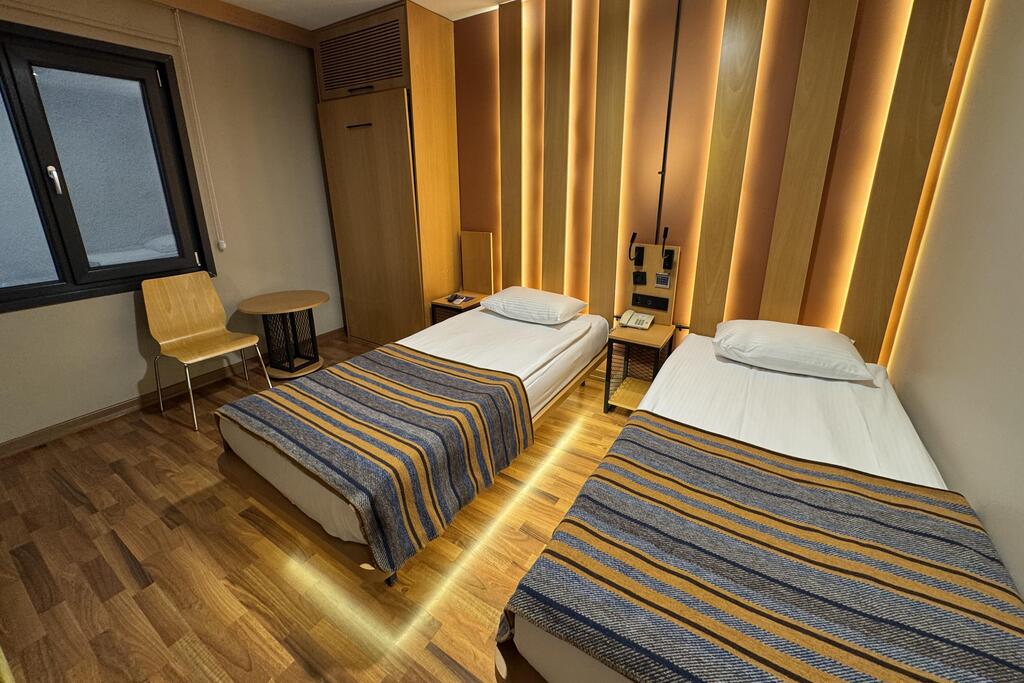 Zimmer mit Einzelbetten 