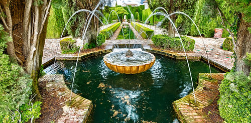 Gärten des Generalife in Granada