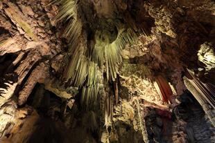 Tropfsteinhöhle von Gibraltar