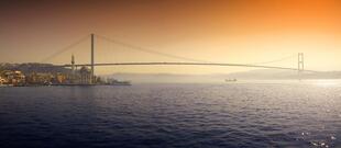 Brücke der Märtyrer des 15. Juli über den Bosporus