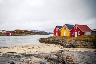 Häuser auf Sommerøy