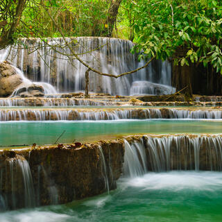 Kuang Si Wasserfall