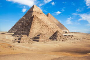 Pyramidenkomplex Gizeh Ägypten Sehenswürdigkeiten