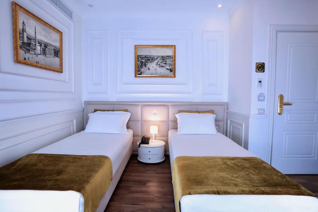 Zweibettzimmer