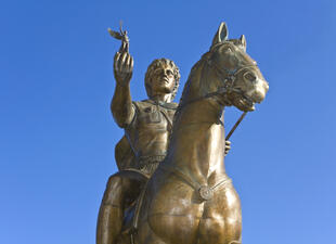 Statue von Alexander dem Großen in Pella