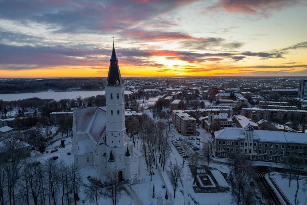 Blick auf das verschneite Siauliai
