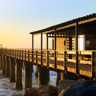 Sonnenuntergang am Pier von Swakopmund