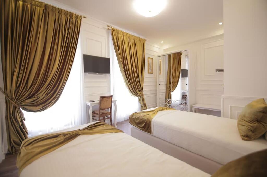 Zweibettzimmer