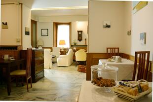 IT_Italien_Triest_Hotel_Abbazia_SKR_Agentur_Fruehstueck_Acquaforte